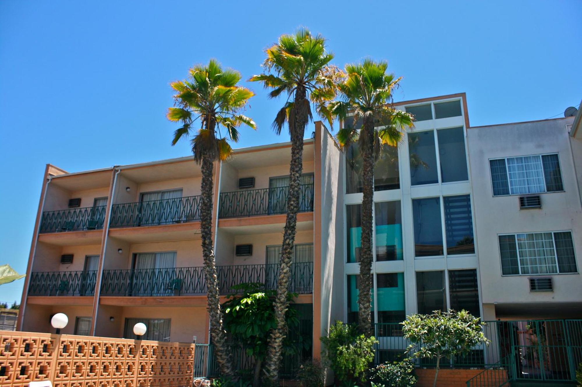 Royal Century Hotel At Lax Inglewood Exterior photo